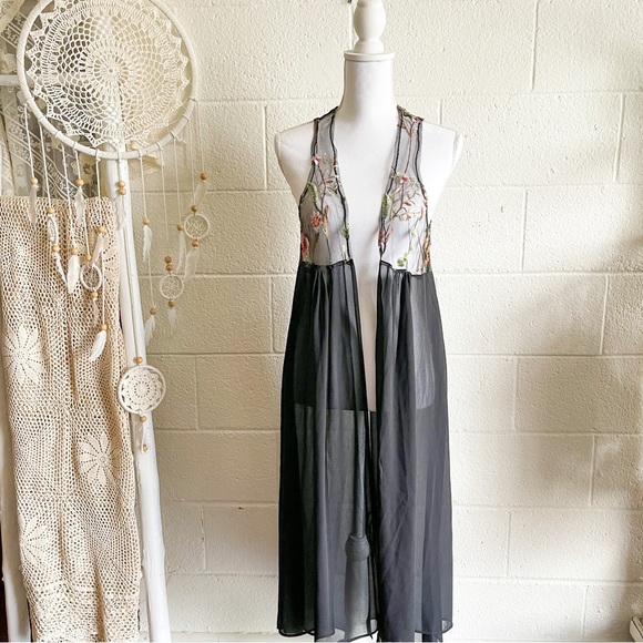 NWOT David & Young Black Embroidered Kimono / Duster / Cover Up - Picture 6 of 11